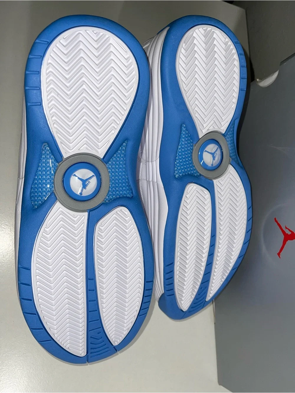 Jordan Jumpman Team 1 White University Blue Shoes / 9